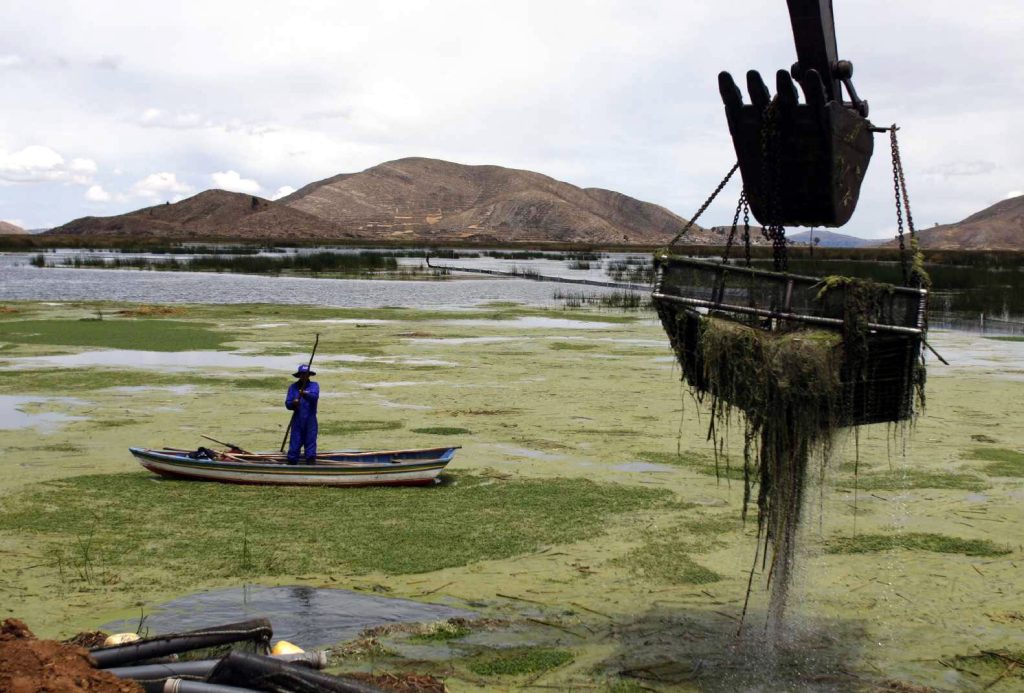 contaminacion lago titicaca